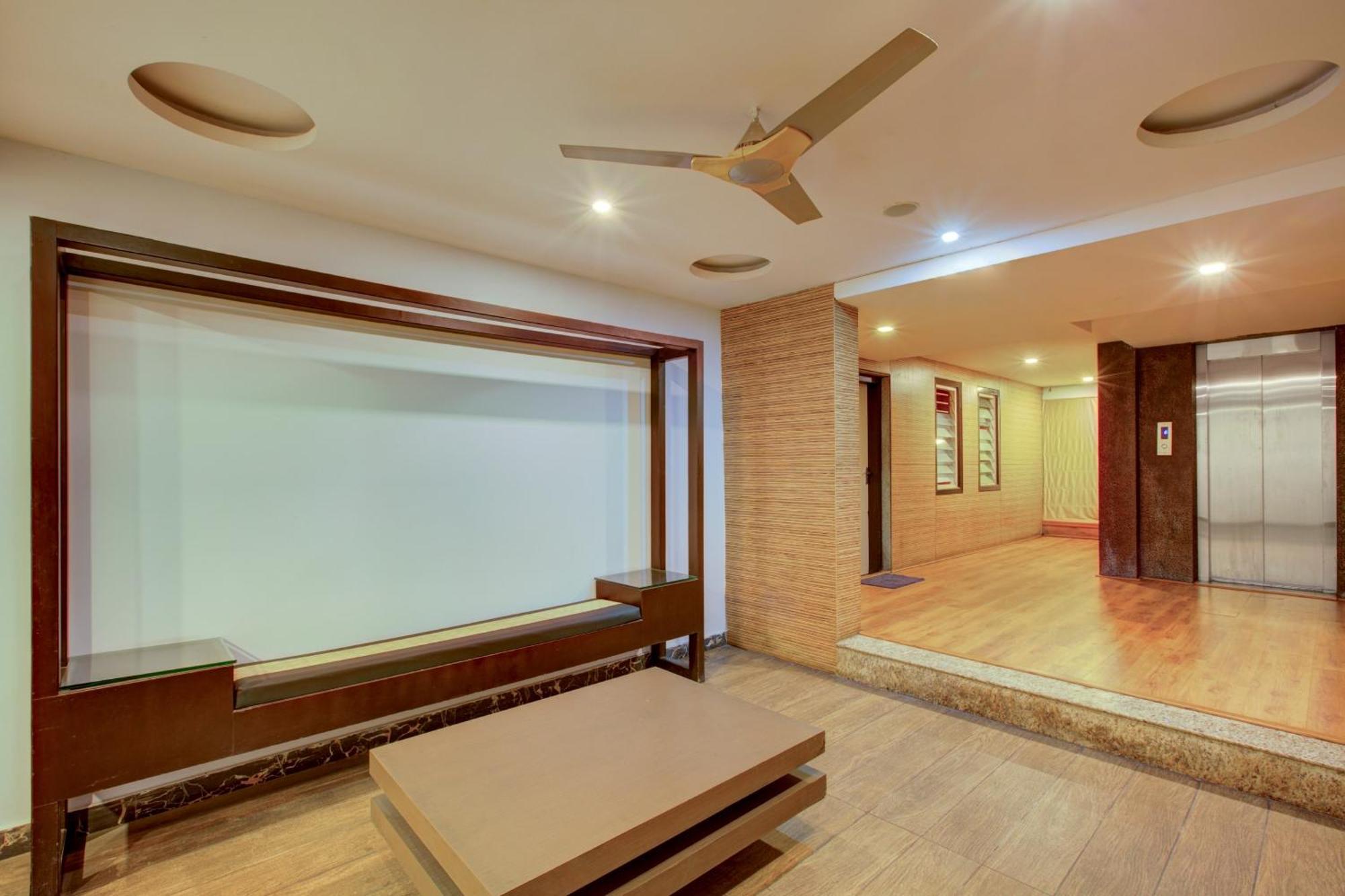 Super Townhouse Oak Jvh Hotel Bangalore Dış mekan fotoğraf