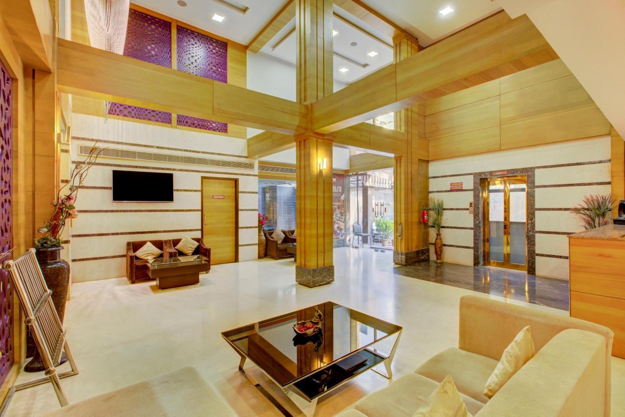 Super Townhouse Oak Jvh Hotel Bangalore Dış mekan fotoğraf