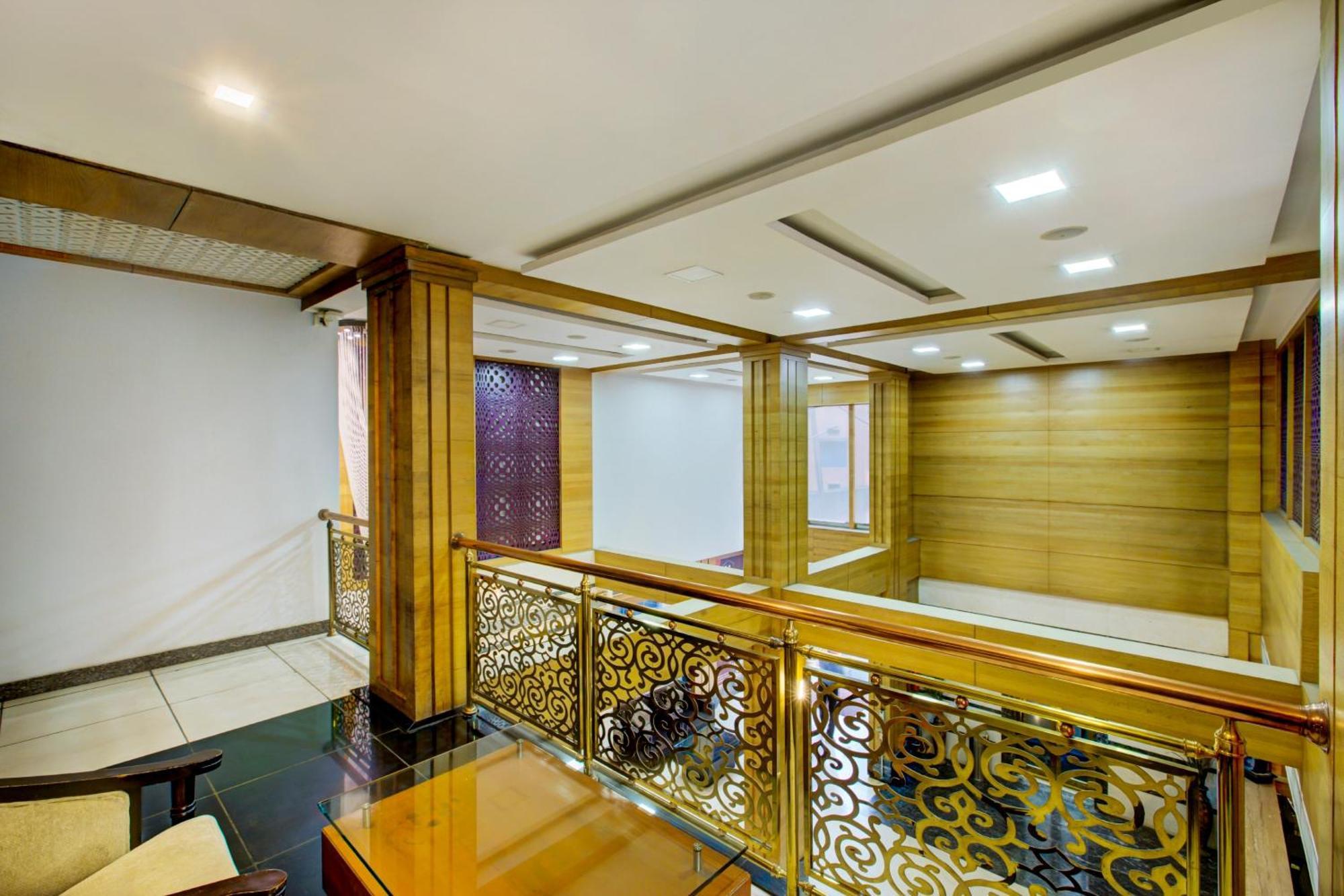 Super Townhouse Oak Jvh Hotel Bangalore Dış mekan fotoğraf